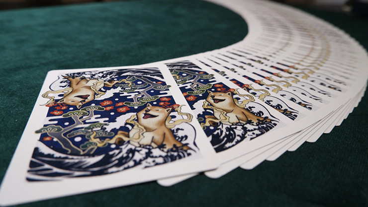 Akita by Blue Moon Co
