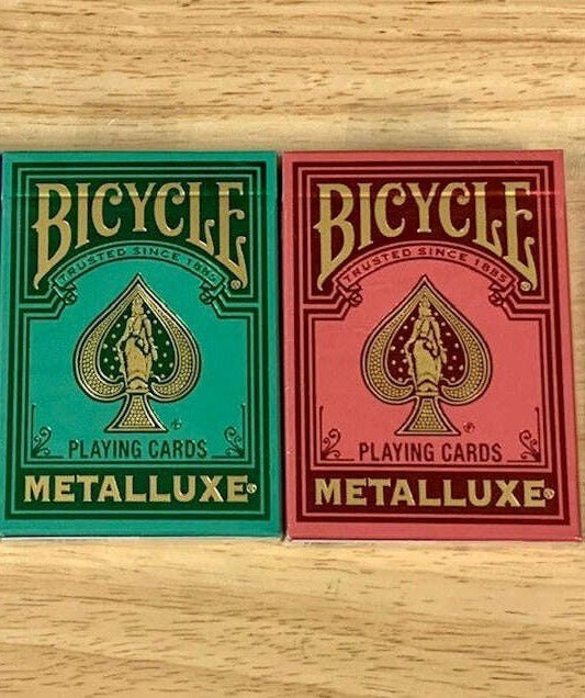 Bicycle Metalluxe Green & Red SET 2pack by USPCC - Carti De Joc Premium