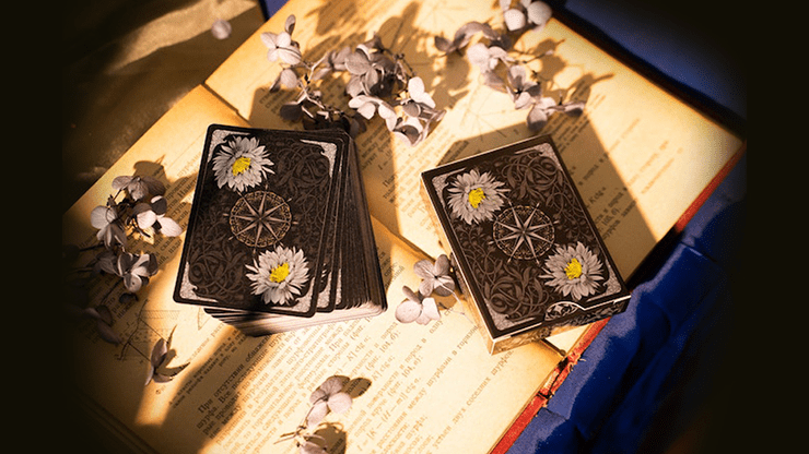 Epiphyllum by About Cardistry - Carti De Joc Premium