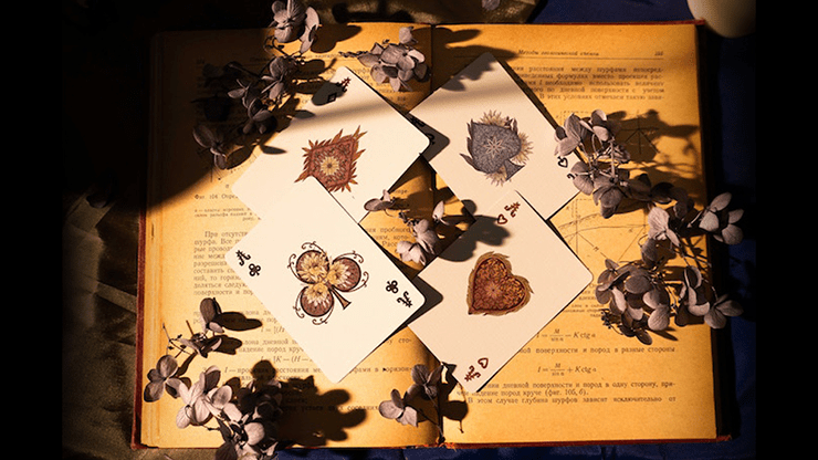 Epiphyllum by About Cardistry - Carti De Joc Premium