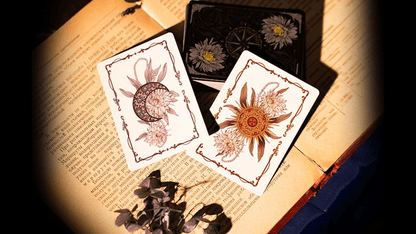 Epiphyllum by About Cardistry - Carti De Joc Premium
