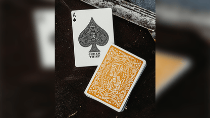 JT Crown Gold by The Joker & The Thief - Carti De Joc Premium