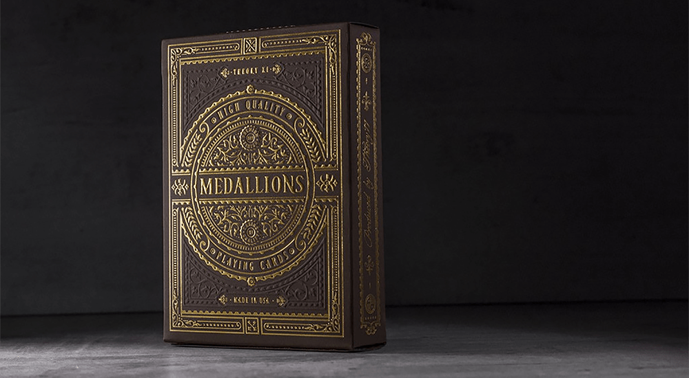 Medallion by Theory11 - Carti De Joc Premium