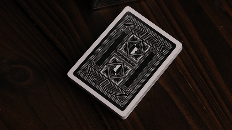 Roots Walnut Edition by Room One - Carti De Joc Premium