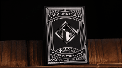 Roots Walnut Edition by Room One - Carti De Joc Premium