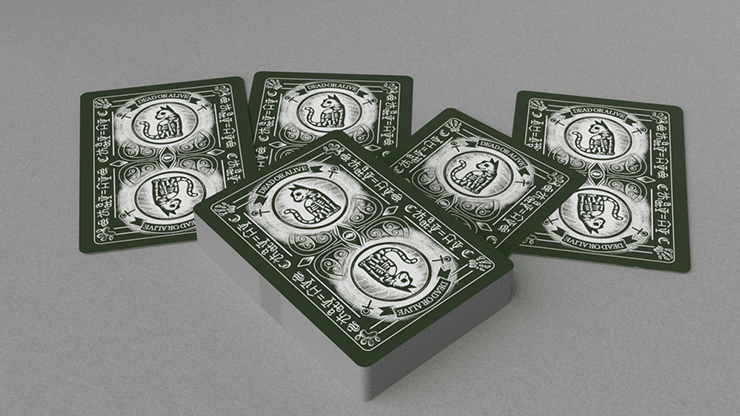 Schrodinger's Cat: Alive Green Edition Playing Cards - Carti De Joc Premium