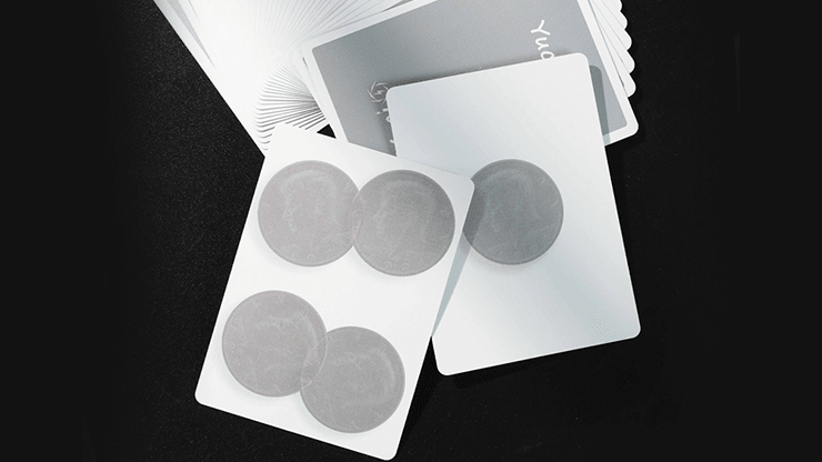 Yuci Silver by TCC - Carti De Joc Premium