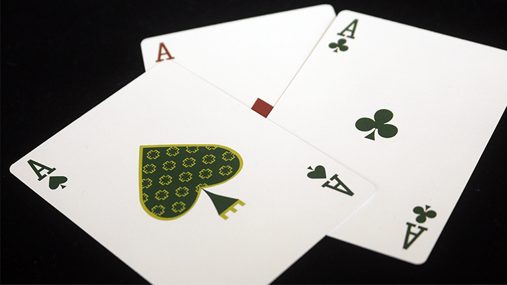 Carti de joc Expert at the Card Table Green & White SET 2 pachete by Magic Encarta - Carti De Joc Premium