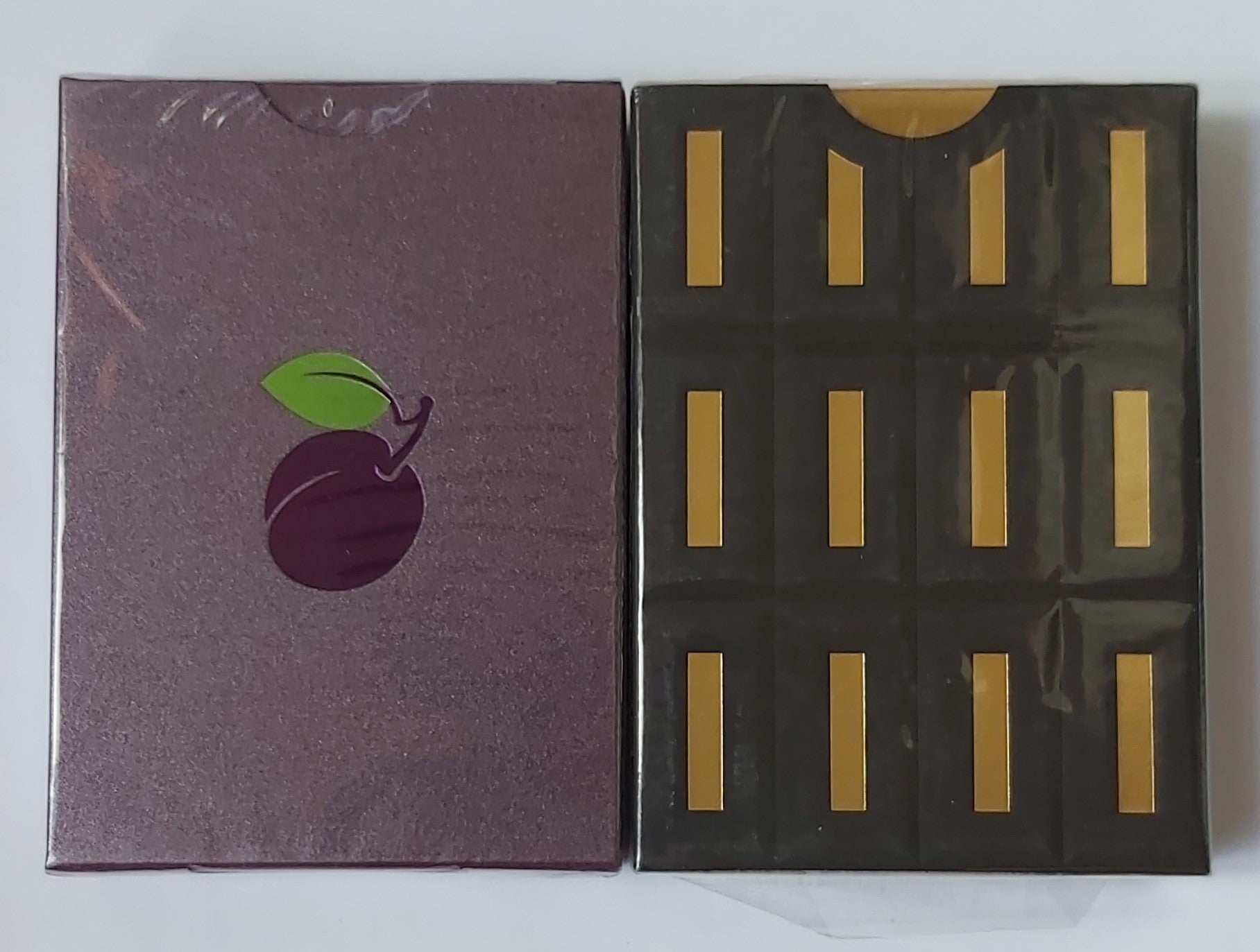 Carti de joc Plum Pi & Chocolate Pi SET 2 pack by Kings Wild Project - Carti De Joc Premium