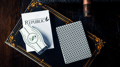 Carti de joc Republic No3 Red Velvet, Bleu & Green SET 3 pachete by Ellusionist - Carti De Joc Premium