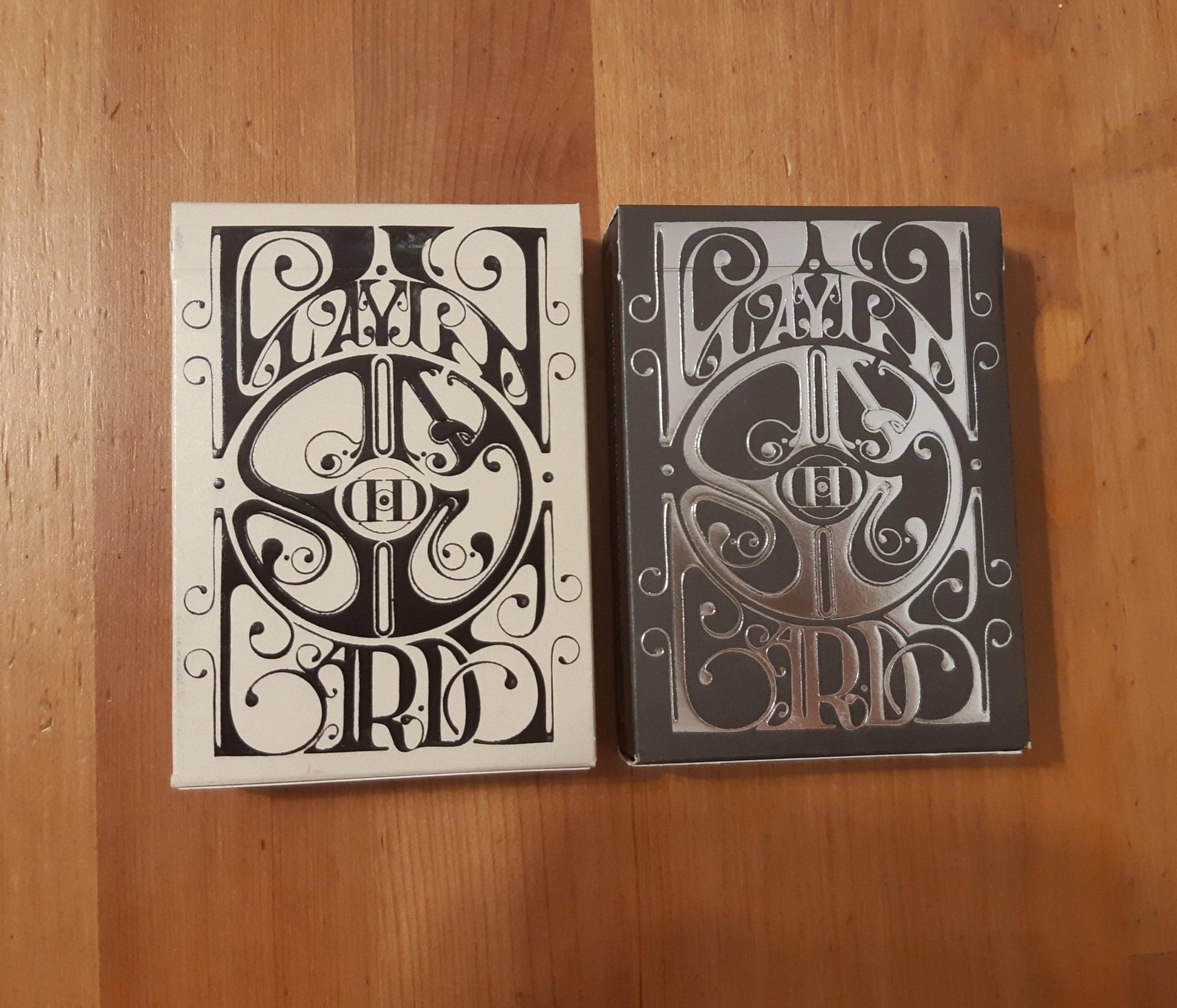 Smoke & Mirrors V3 Reprint No Seal Black & Green SET 2 pack - Carti De Joc Premium